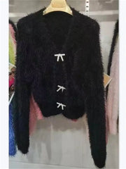 Women's cropped cardigan with bow-shaped crystal