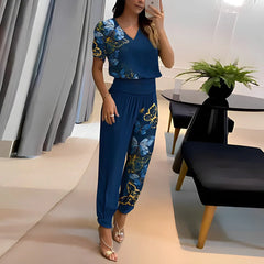 Kenzie – Trendy Set with Blouse and Pants