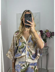 DANA - SILKEN FLORAL TOP
