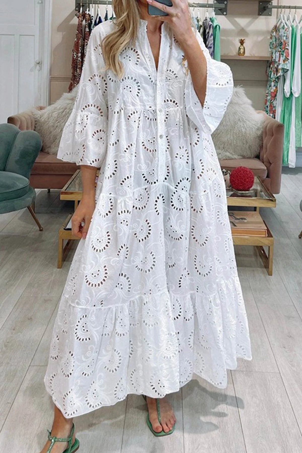 Lisa - Lace Dress