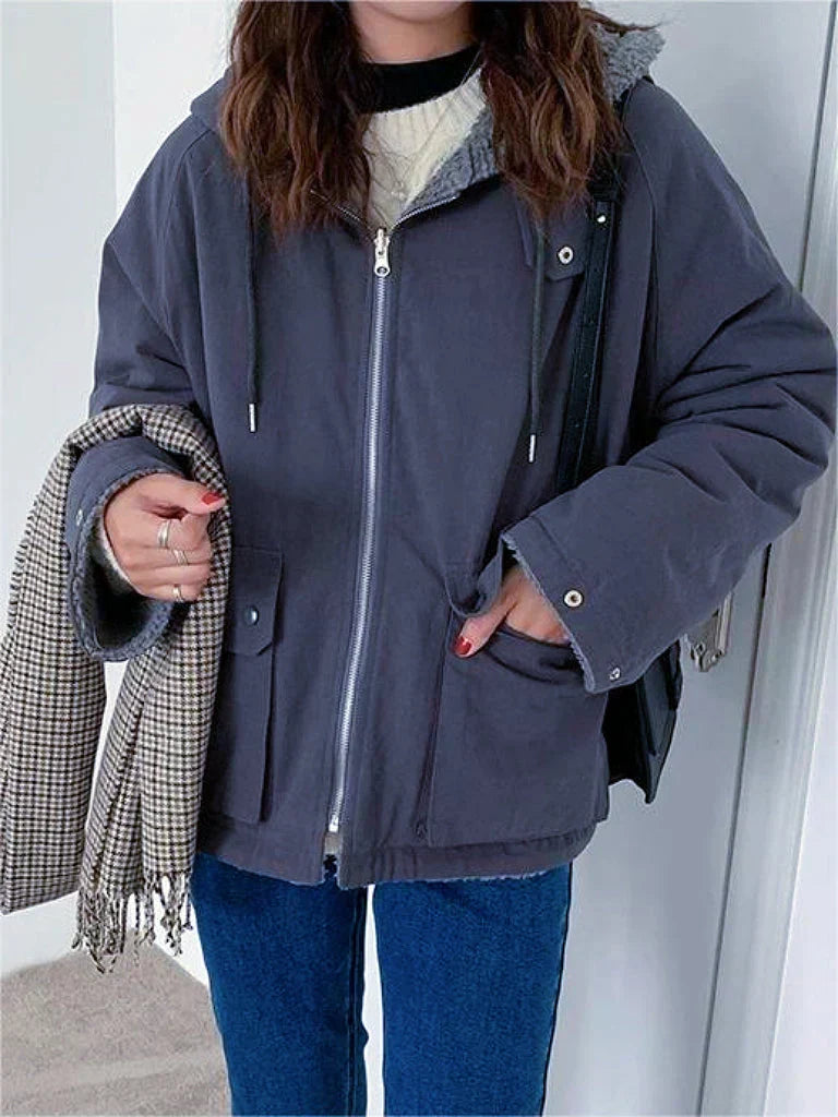 Carla | Elegant and versatile winter coat.
