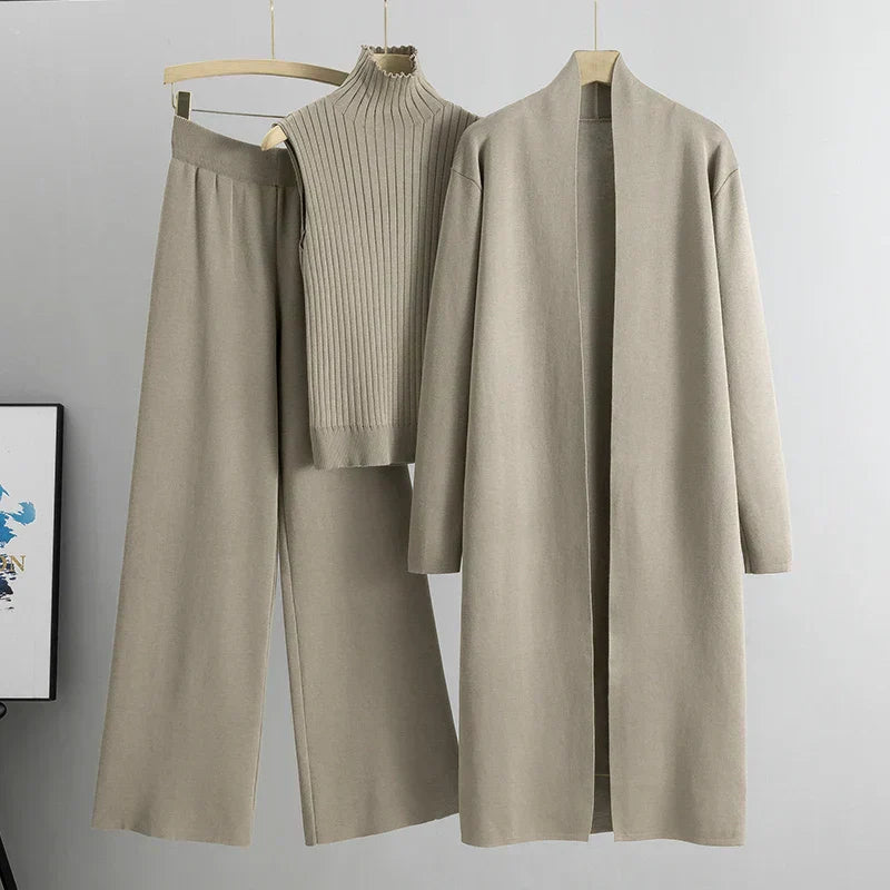 Charlotte | Timeless Elegance in a 3-Piece Set