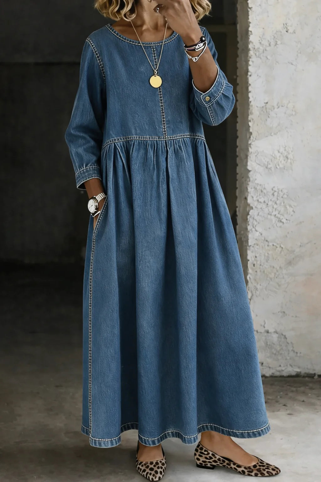 Women's Round Neck Long Sleeve Denim Dress