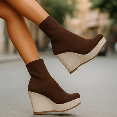 Bellastra knit platforms