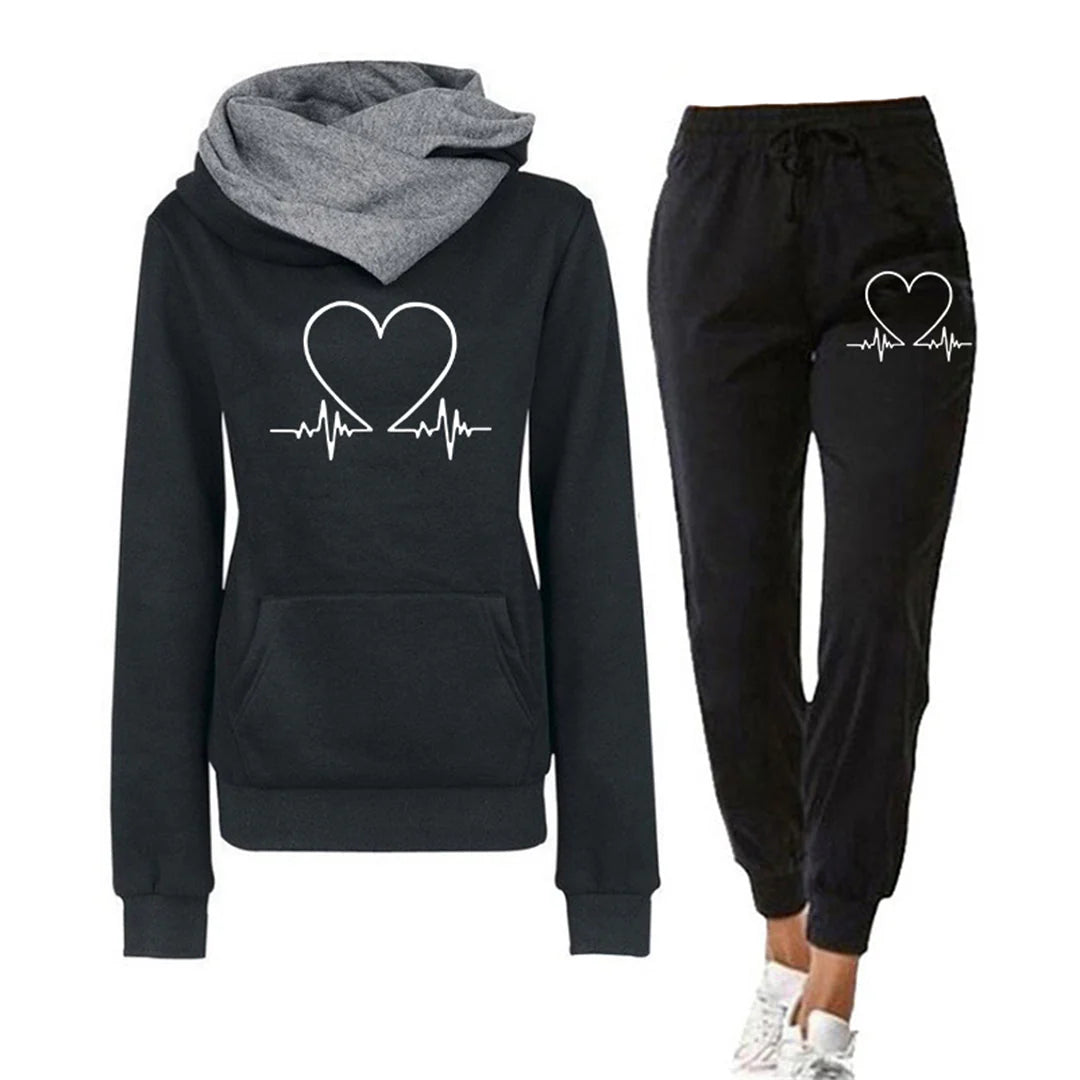 Mia | Women’s Relaxed Fit Two-Piece Tracksuit