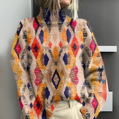 Fenna - Knitted Sweater with Geometric Diamond Pattern