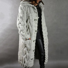 Women's chunky knitted cardigan