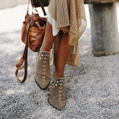 Evelyn | Western Boots With Studs